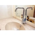 Смеситель Hansgrohe Focus 31820000 для кухни с выдвижной лейкой - миниатюра фото 4