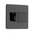 Смеситель для душа Bossini Cube настенный с квадратной ручкой — чёрный матовый (Z00064.073) - миниатюра фото 1