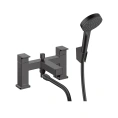 Смеситель для ванны Hansgrohe Vernis Shape с ручным душем Vernis Blend Vario в матовом черном цвете (71462670) - миниатюра фото 1